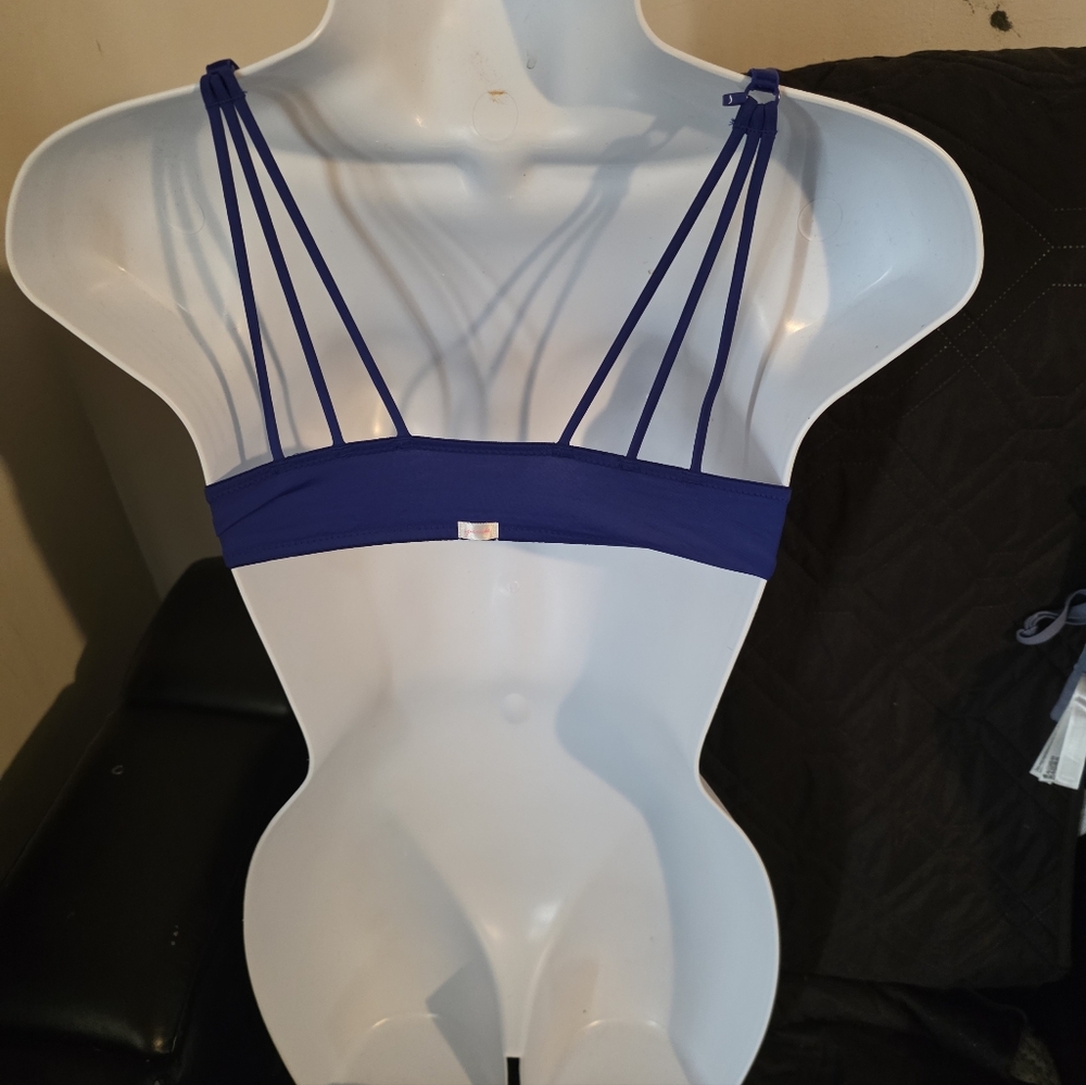 Pink Victoria's Secret Wear Everywhere Push-up 34a Front Close